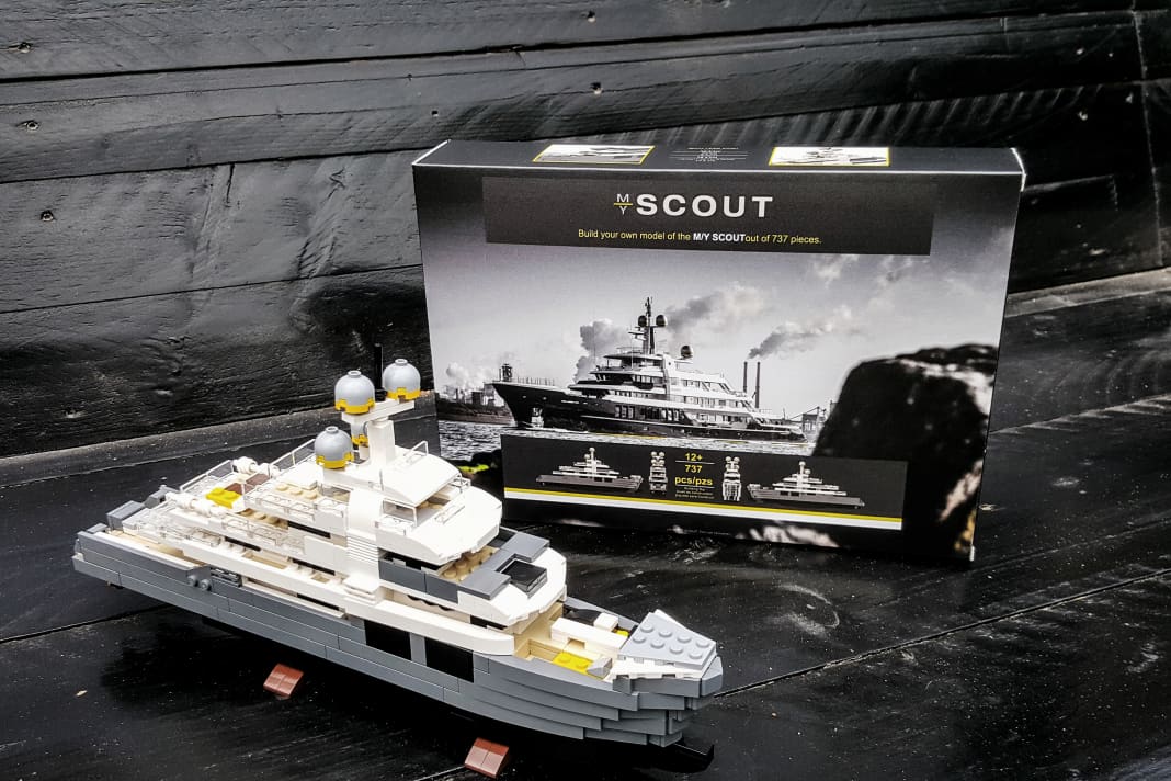 Exclusive gift: One of 25 building sets consisting of 782 bricks, which the owner gives away to selected people.