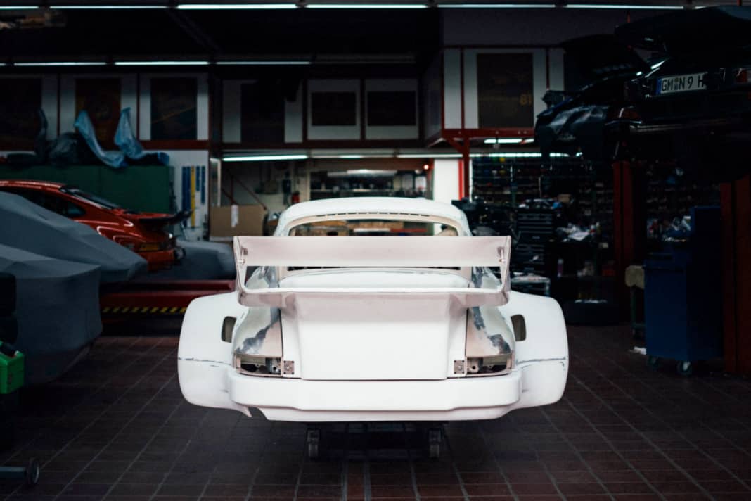 Weil alle Formen noch vorhanden sind, ist dp Motorsport die erste Adresse für Restaurierung und Aufbau historischer Porsche- Rennwagen