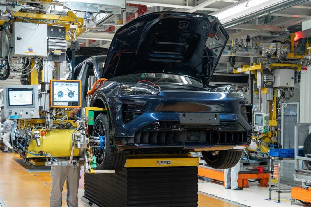 Cayenne Turbo Electric, Produktion des Cayenne Electric, Bratislava, Slowakei, 2026