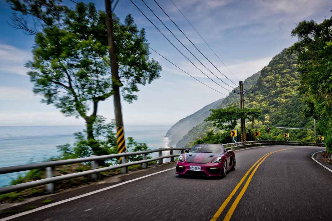 Porsche 718 Spyder RS