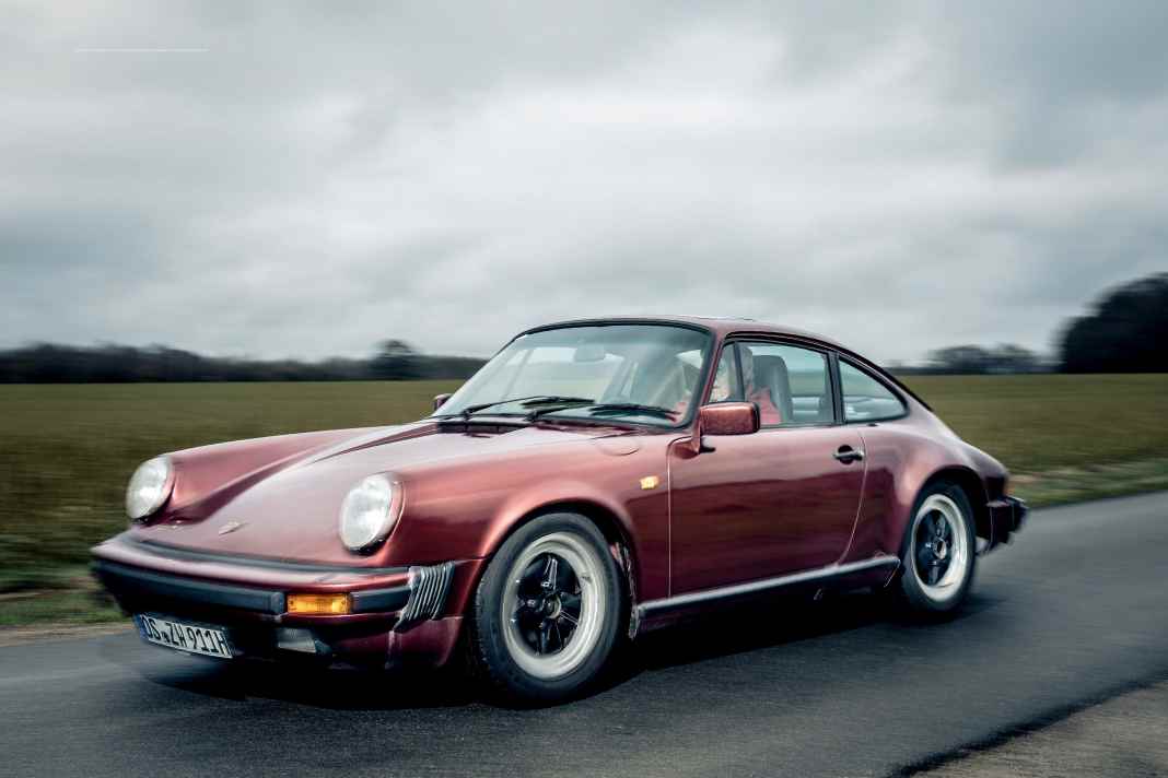 Auf den ersten Blick macht Dr. Jörg Weissenborns Porsche 911 Carrera, Baujahr 1987, noch einen guten Eindruck. Doch unterm Blech sieht alles ganz anders aus.