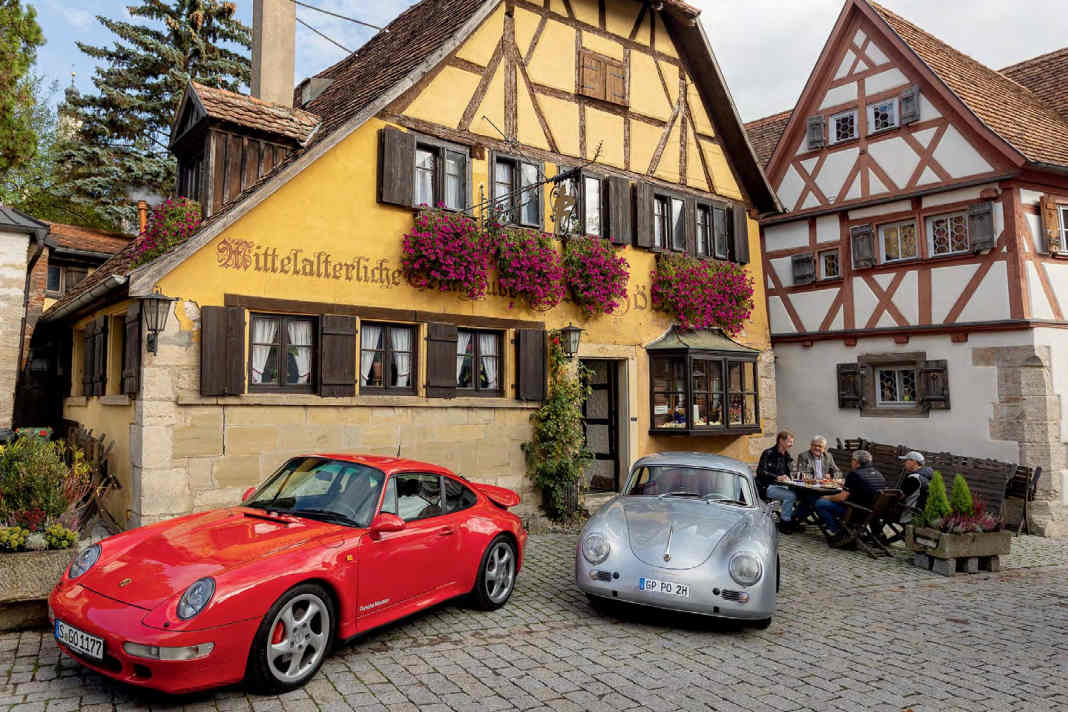 Vom ältesten Haus in Rothenburg, der Weinstube »Zur Höll«...