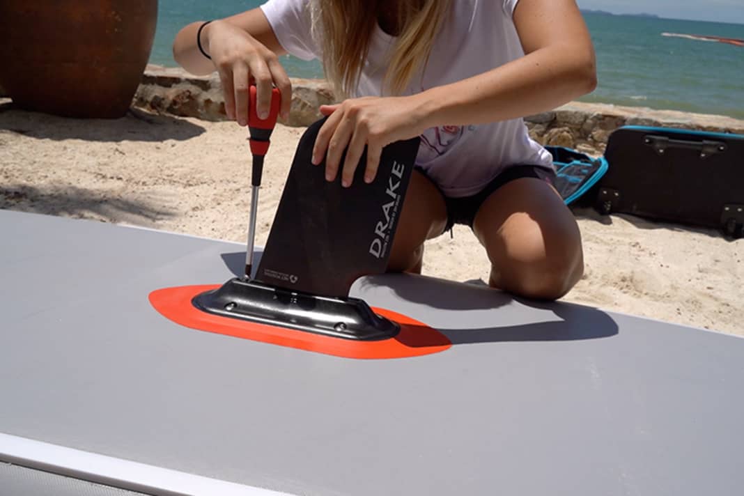 A large centre fin is designed to prevent lateral drift in light winds