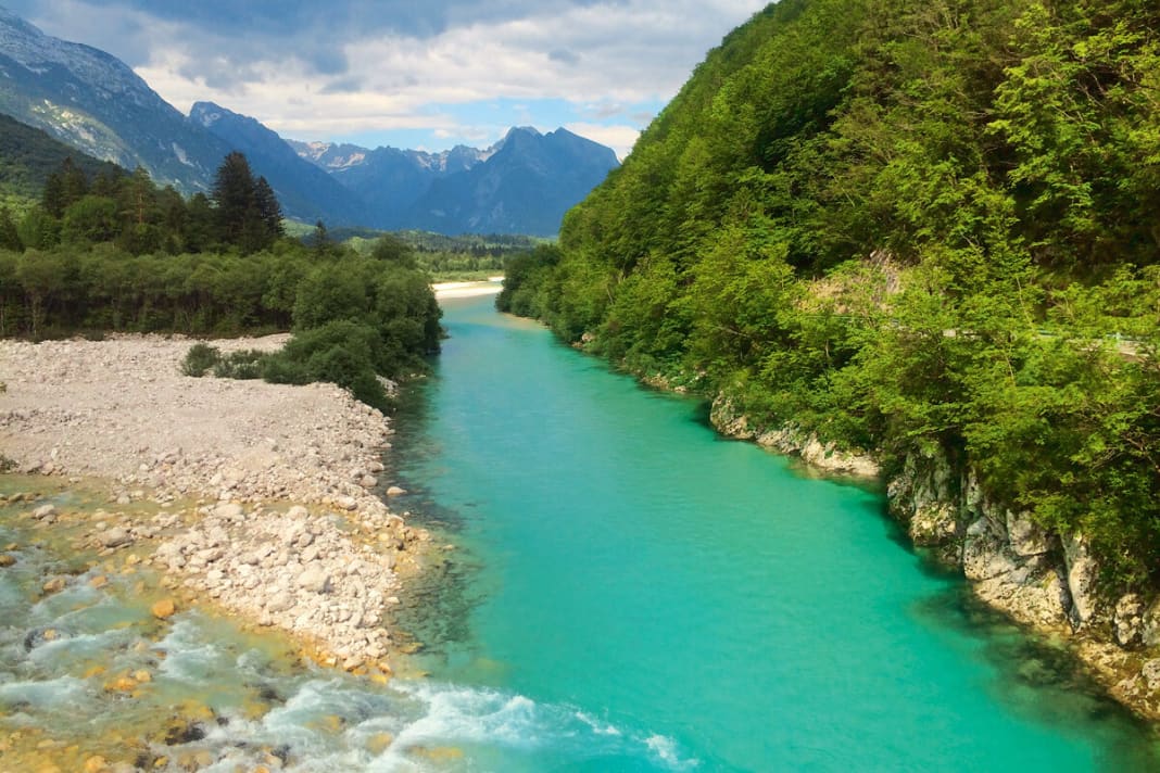 Around Bovec, the Soca meanders through the Julian Alps in a marvellous turquoise green.