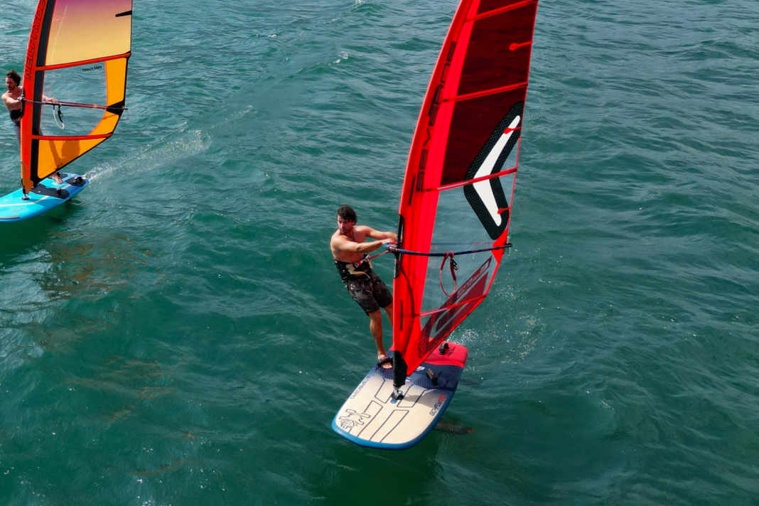 Das Starboard Go-Fly und das Super Flyer-Foil haben quasi eine eingebaut Erfolgsgarantie