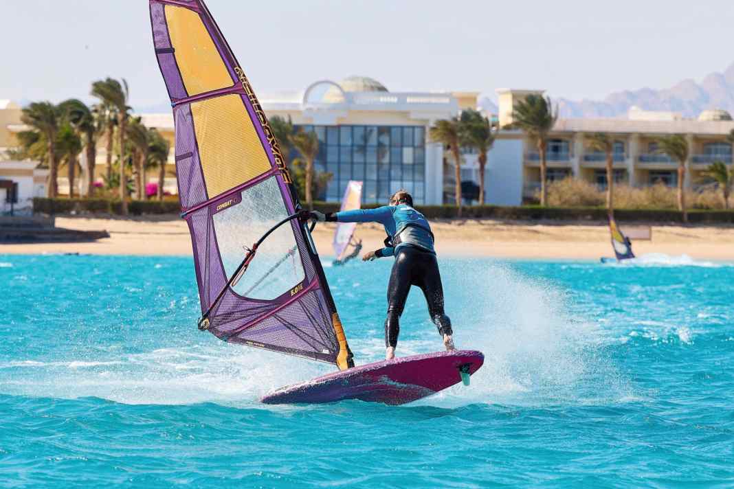 Mistake with the Vulcan: Paying too much attention to the board, too little to the grip change