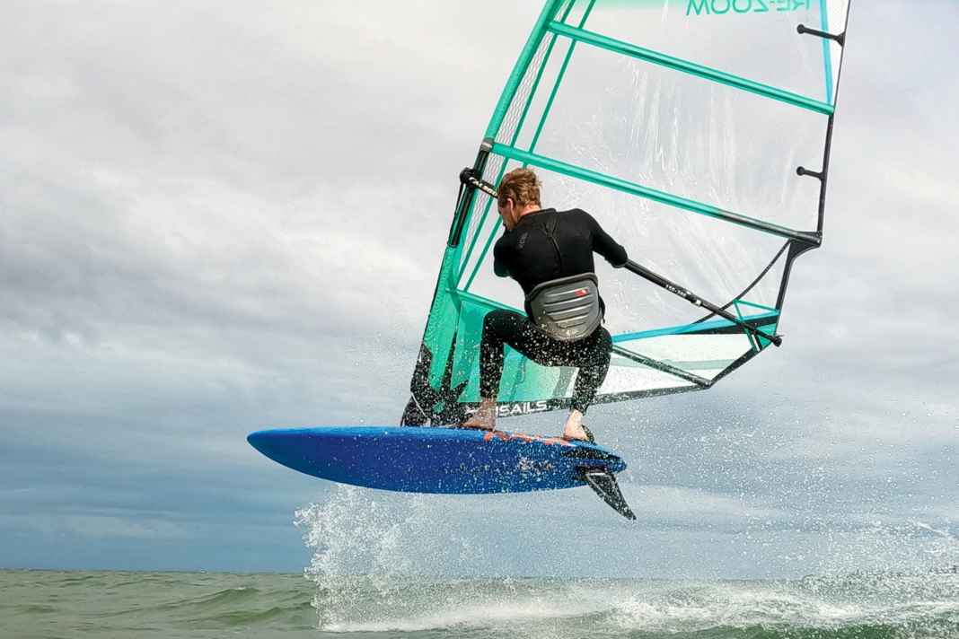 There is no alternative to a grass fin on the Baltic Sea in summer.
