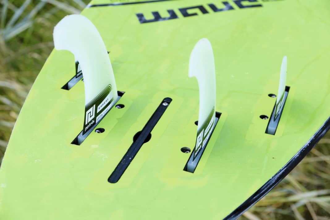 Patrik (Bild) und Severne spendieren ihren Boards eine fünfte Box, das eröffnet alle Möglichkeiten von Sin­glefin bis Quad.