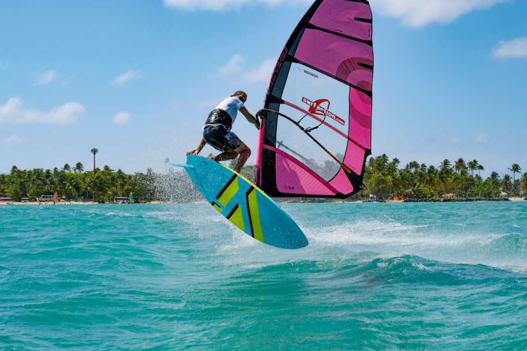 The We One We Freewave invites you to jump