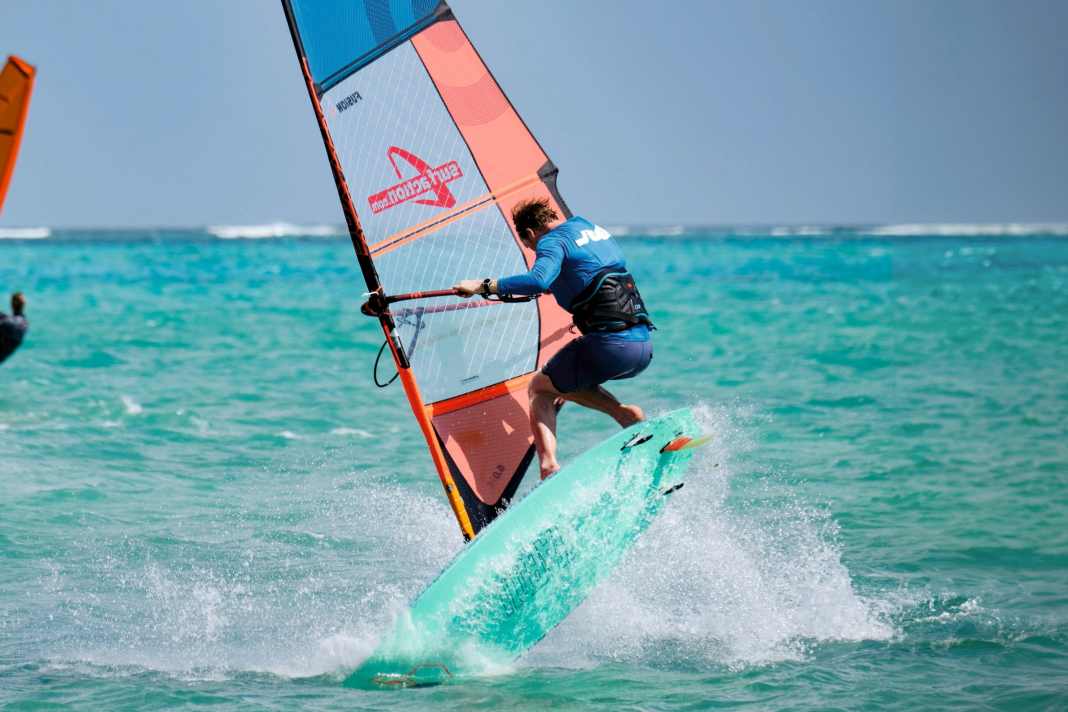 The Tabou 3S+ Team 116 is one of the "wavy" models in the test