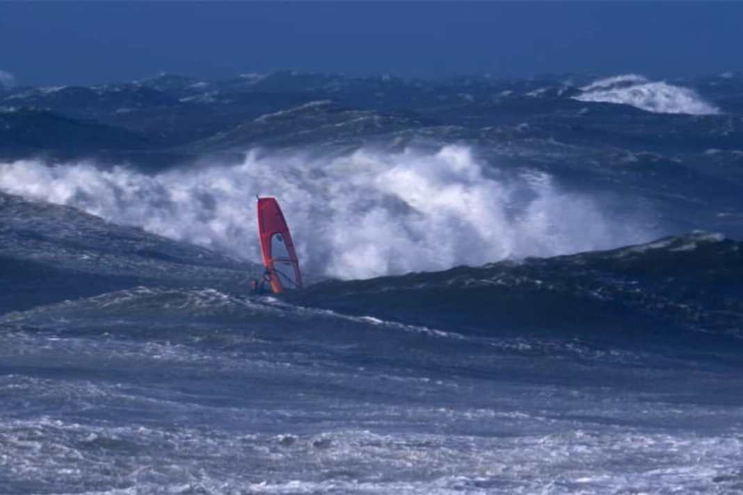 Im vergangenen Sommer schenkte Neptun der Windsurf-Gemeinde in Cold Hawaii einen außergewöhnlichen Big Day