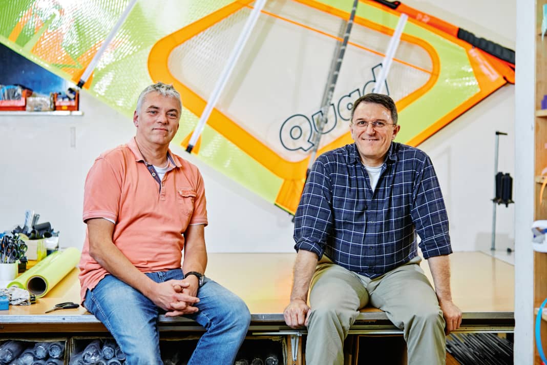 Olaf Hamelmann (l.) and Gerrit Maaß have been building sails for over 25 years