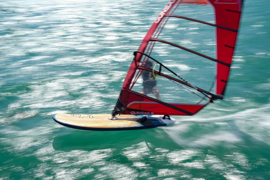 The Starboard Carve is a fully-fledged, very fast freeride board.