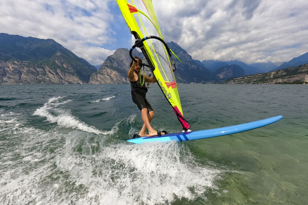 The JP Funride also enables gliding jibes