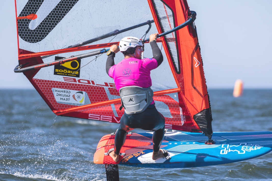 Meno Büchler will im Deutschen Windsurf Cup angreifen