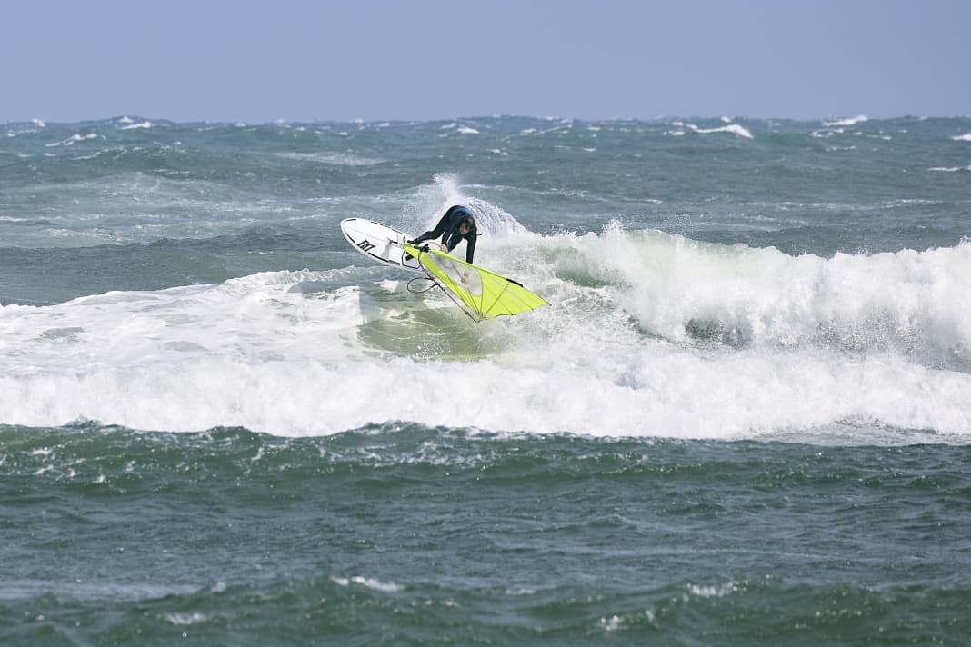 The Naish Global Quad tested by surf