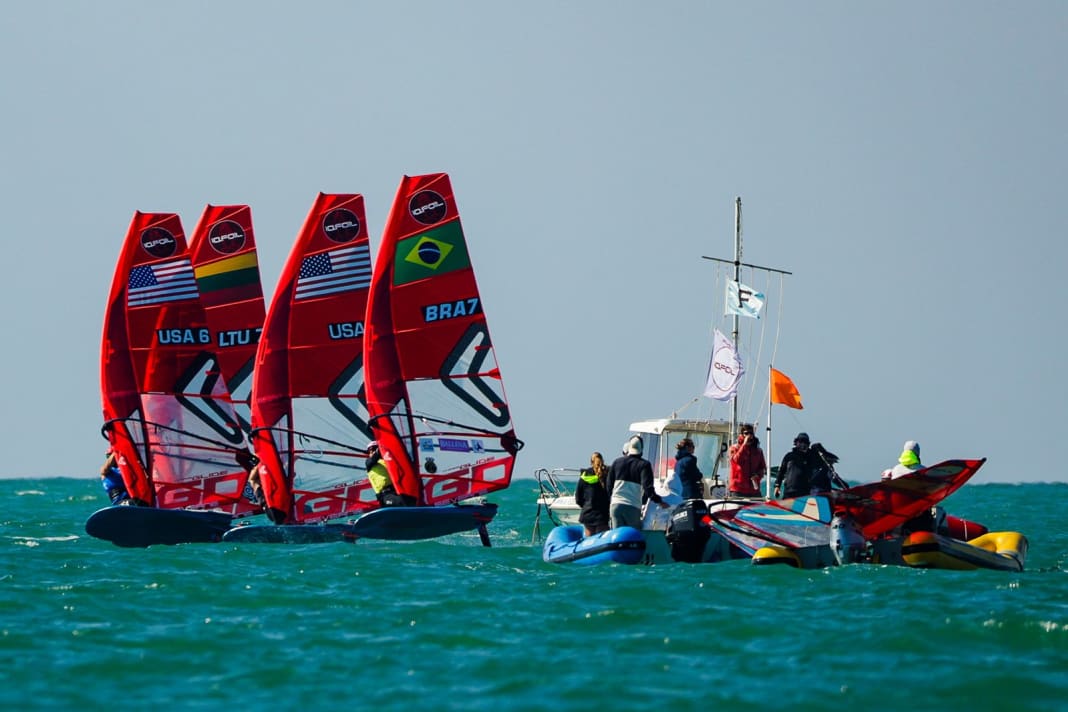 Die iQFOiL International Games 2026 fanden in den Gewässern vor El Puerto de Santa María bei Cádiz ihren Abschluss.