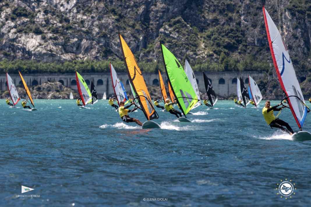 Mehr als 200 Starter waren bei der EM der Windsurfer LT am Gardasee dabei