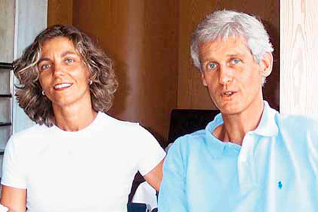 Your wife Manuela was also very successful and was world champion on the windsurfer in 1980 and on the windglider in 1982. Does she still surf? Much more often than I do, as Lake Kaltern is right on our doorstep. Klaus, let's take a look back. In 1984, you and the whole of Italy were expecting gold at the Olympic Games. What went wrong back then? After five one-day victories in the pre-Olympic Games, I probably put myself under too much pressure. I then went on a diet and lost from 80 to 67 kilos. In LA, I missed the first two races, which added to my frustration. On the rest day I ate properly and won the next race, but that didn't help. You then surfed in the World Cup for another season. Why only for such a short time? I was in the Mistral team back then, which was great. I was able to keep up well in the course races, but all in all I was out of steam after the games. Did you have any role models back then? Thomas Staltmeier was my idol (the ed.: Staltmeier from Seefeld near Munich was two-time European and World Champion in 1980), the guy was brilliant on the board. He was also a cool guy back then, he only wore trousers and a T-shirt and always walked around barefoot.