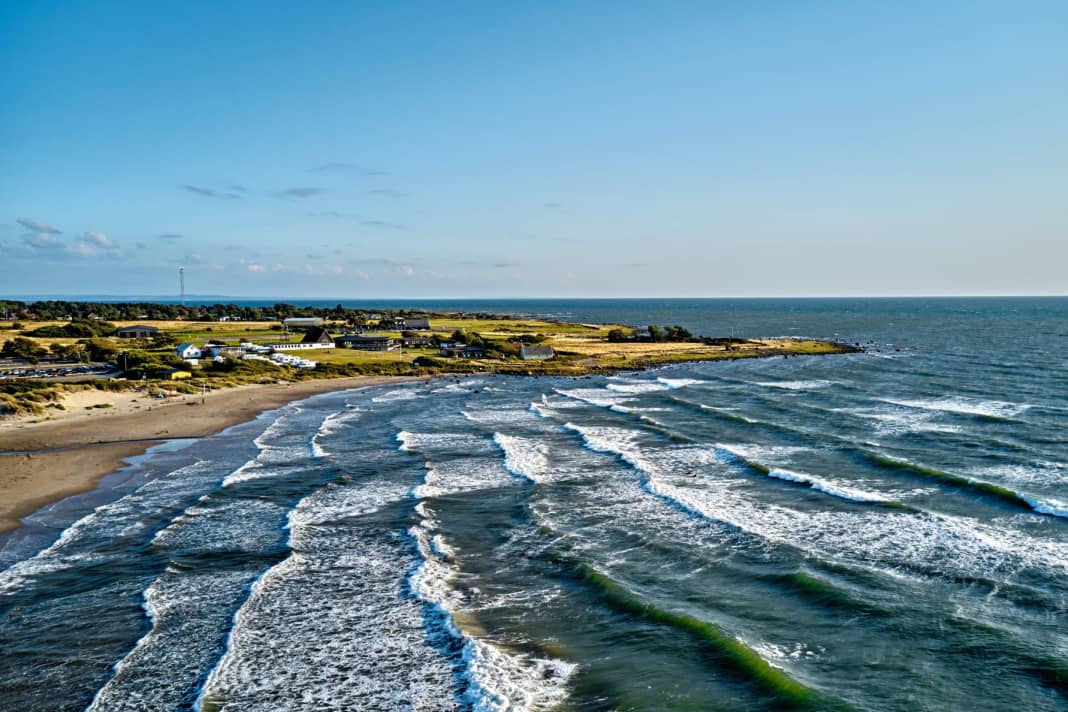 Vilshärad is one of the many spots on the west coast that produces crisp wave conditions when there is enough wind.