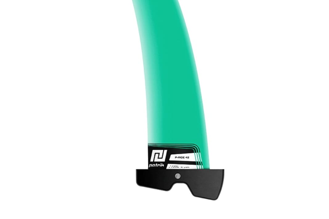 The P-Ride is the classic freeride model in the range, made from G10