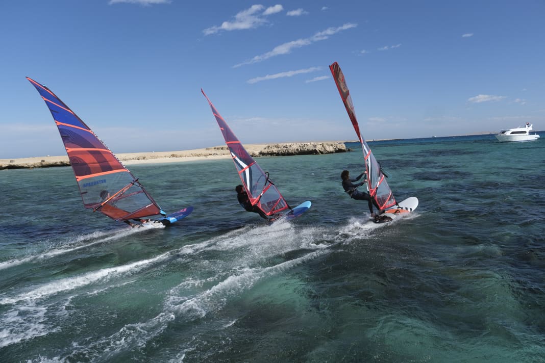 In dieser Gruppe findest du komfortable, schnelle Freerider für endlose Runs: Patrik F-Ride, JP-Australia Magic Ride und RRD Firemove auf Entdeckungstour im Roten Meer.