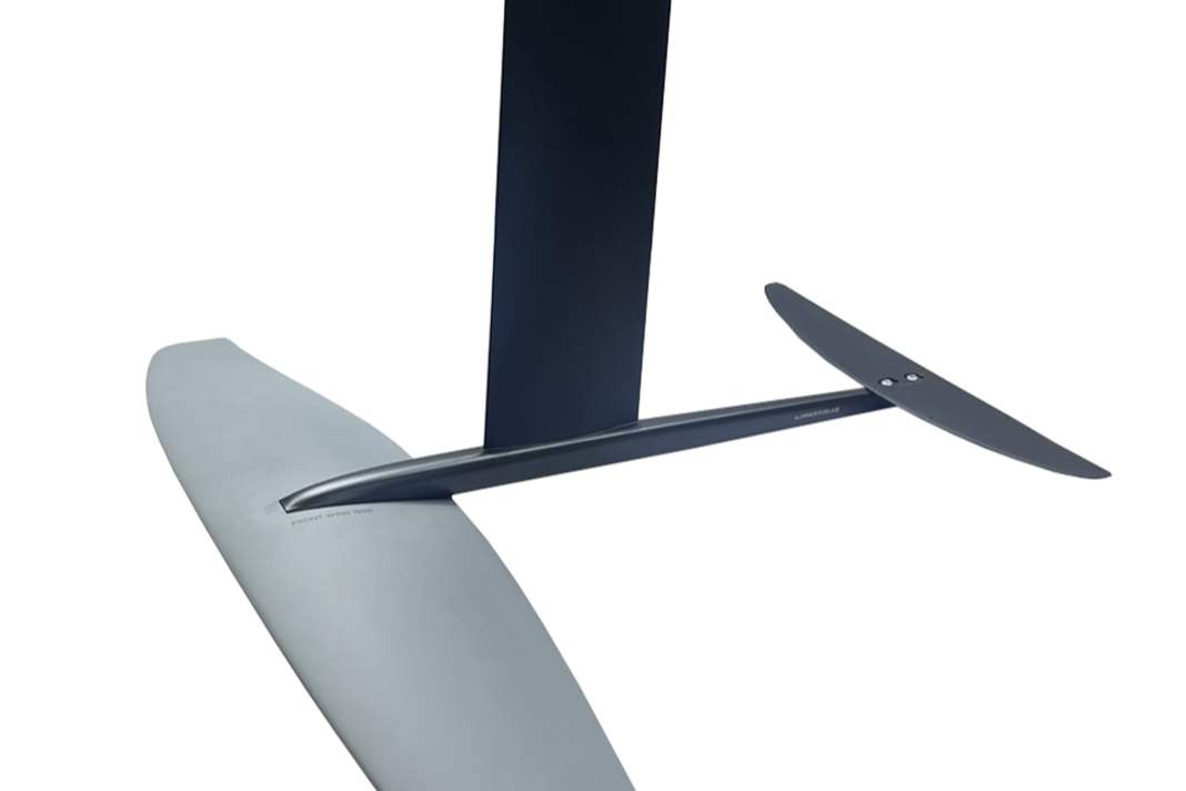 The Taaroa AO Foil is specially made for beginners who are looking for an affordable approach to wingfoiling