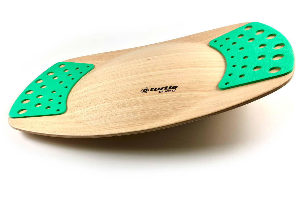 Der Hauptpreis: Ein Turtleboard mit Pads in grün oder grau