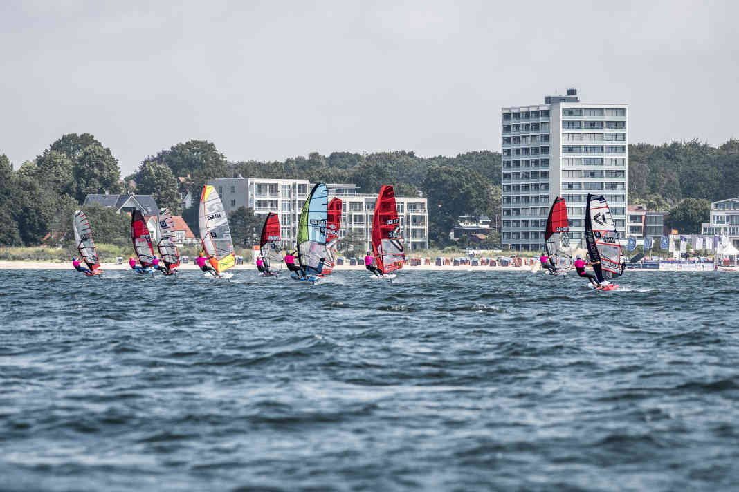 Windsurf Cup in Pelzerhaken: 40 Teilnehmer kamen zur Premier an die Ostsee