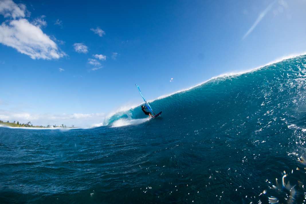Antoine Martin and his spectacular aerial in the sequence