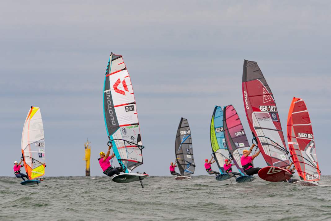 Vincent Langer remains in the lead at the Windsurf Cup on Sylt