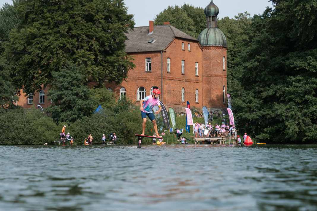 Fantastic backdrop for the pump oil festival: Gut Wittmoldt near Plön