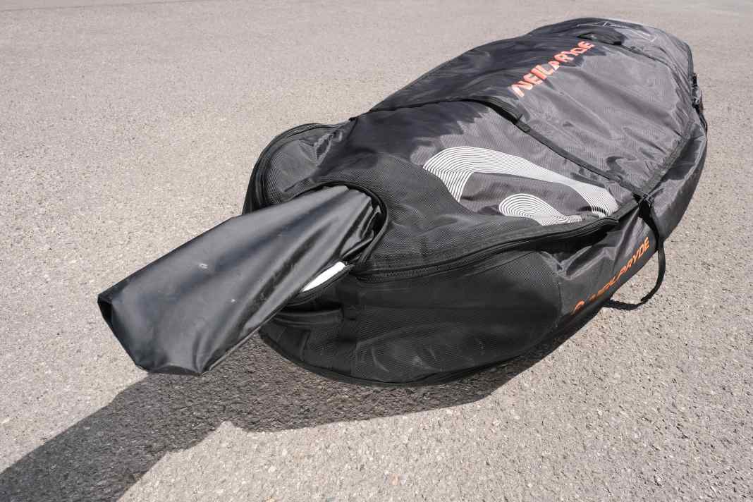 Mit ausgefahrenem Schlauch passen auch 4,90er Masten.