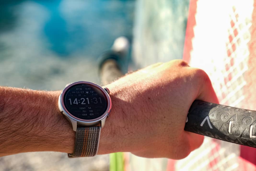 Best gps watch for paddle boarding clearance