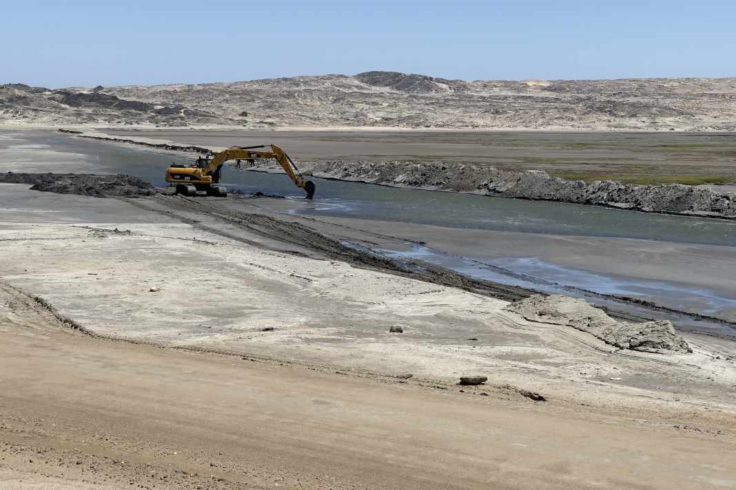Der Speed-Kanal in Lüderitz muss jedes Jahr akribisch auf die Speed Challenge vorbereitet werden.