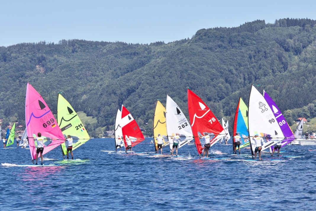 Mehr als 120 Starter kamen zur Windsurfer LT-EM an den österreichischen Attersee