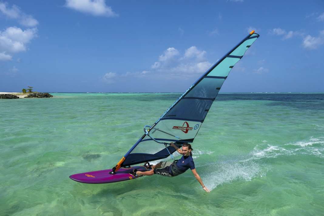 The JP-Australia Supersport 111 in a surf test