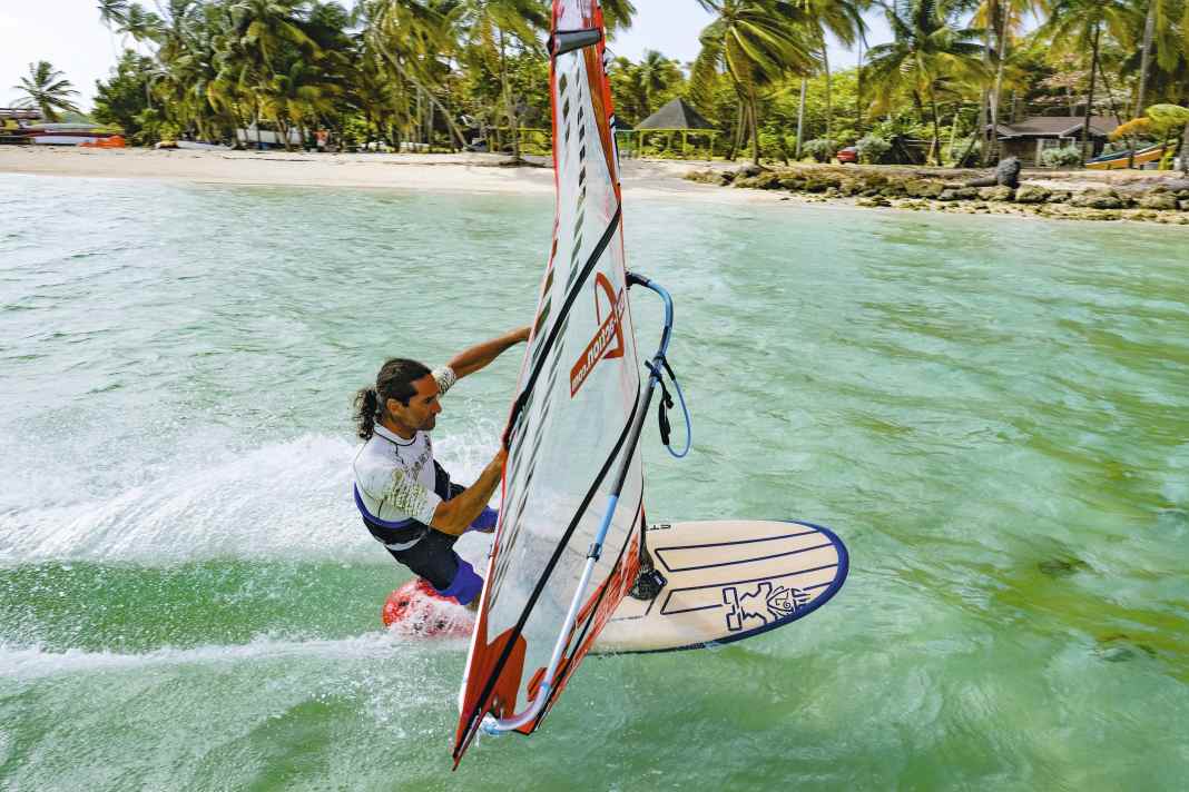 The Starboard Futura 110 in a surf test