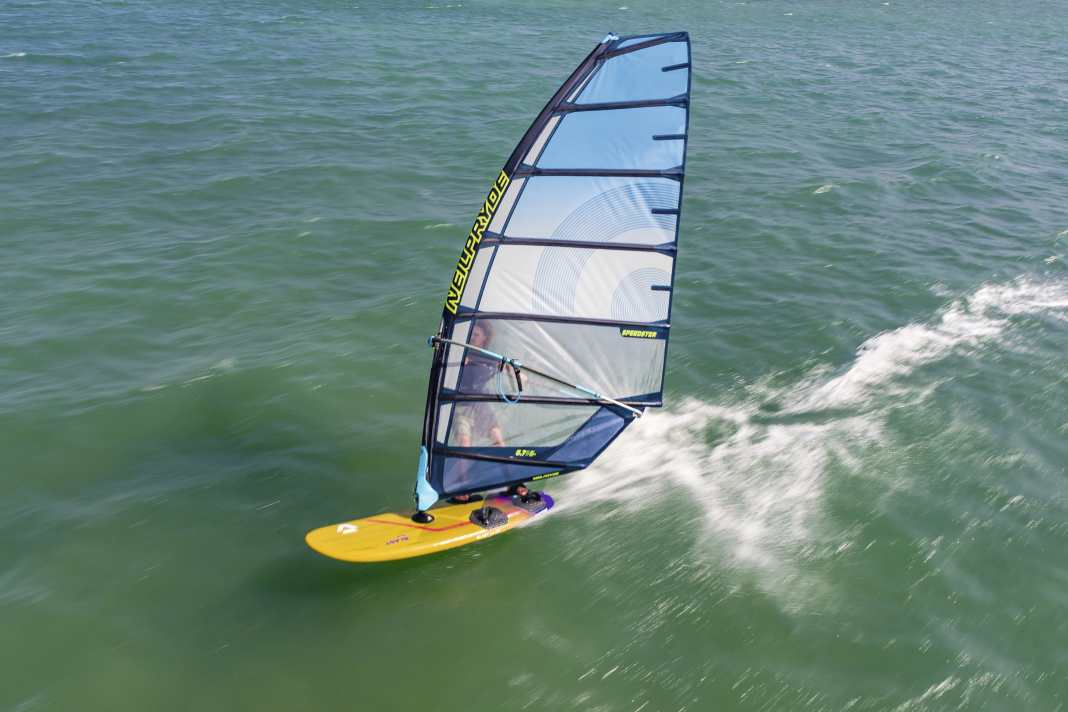 The Duotone Blast 117 SLS in a surf test