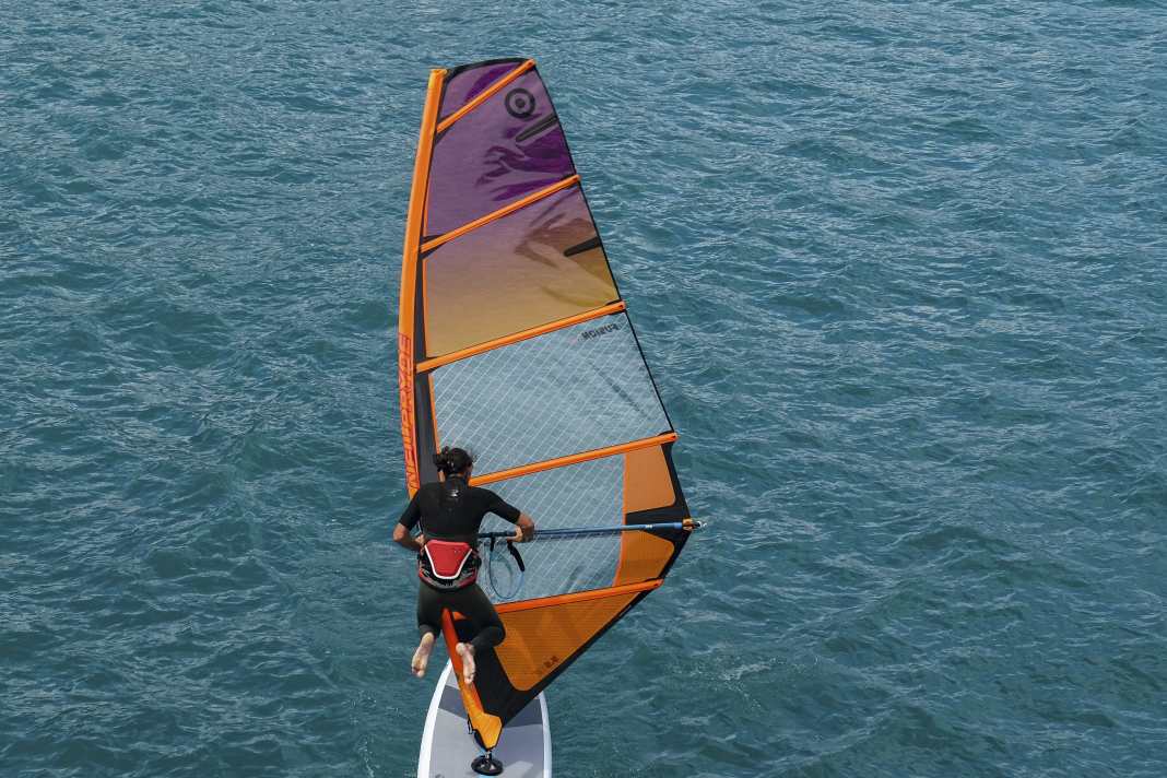 Das WindSUP Naish Crossover 12‘0‘‘ x 34‘‘ im surf-Test
