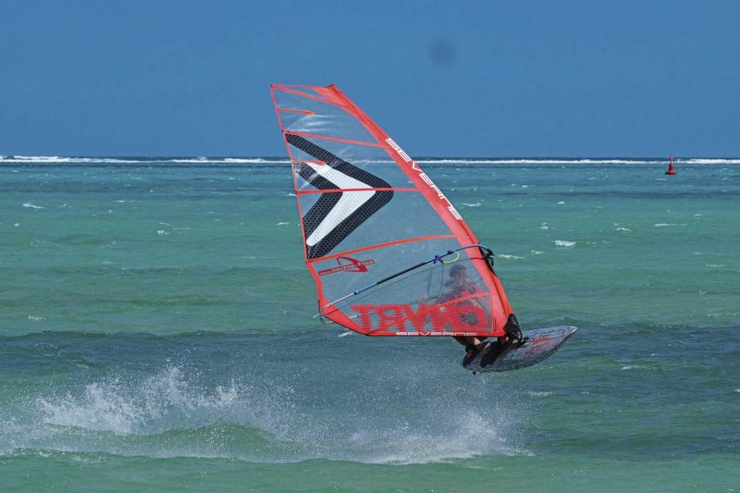 The feather-light Severne Convert takes off playfully here, but it also encourages you to heat up.