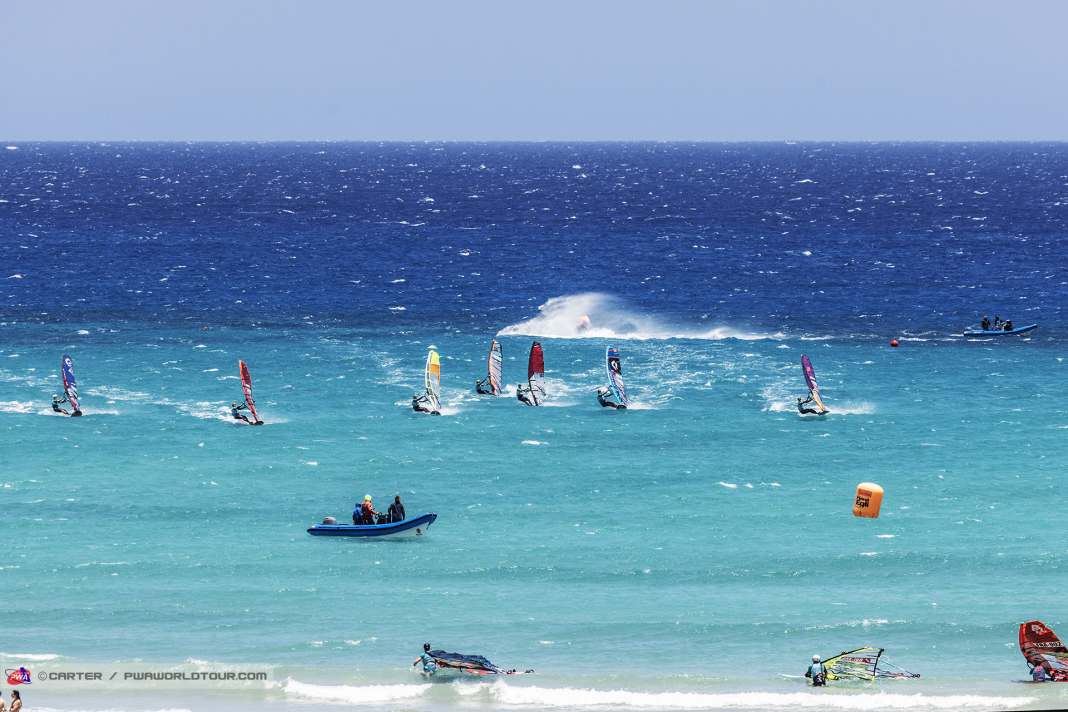Die besten Bilder von Tag 2 beim Slalom X beim World Cup auf Fuerteventura