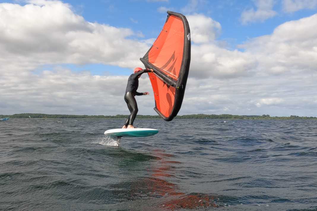 The Neutron is available in six sizes