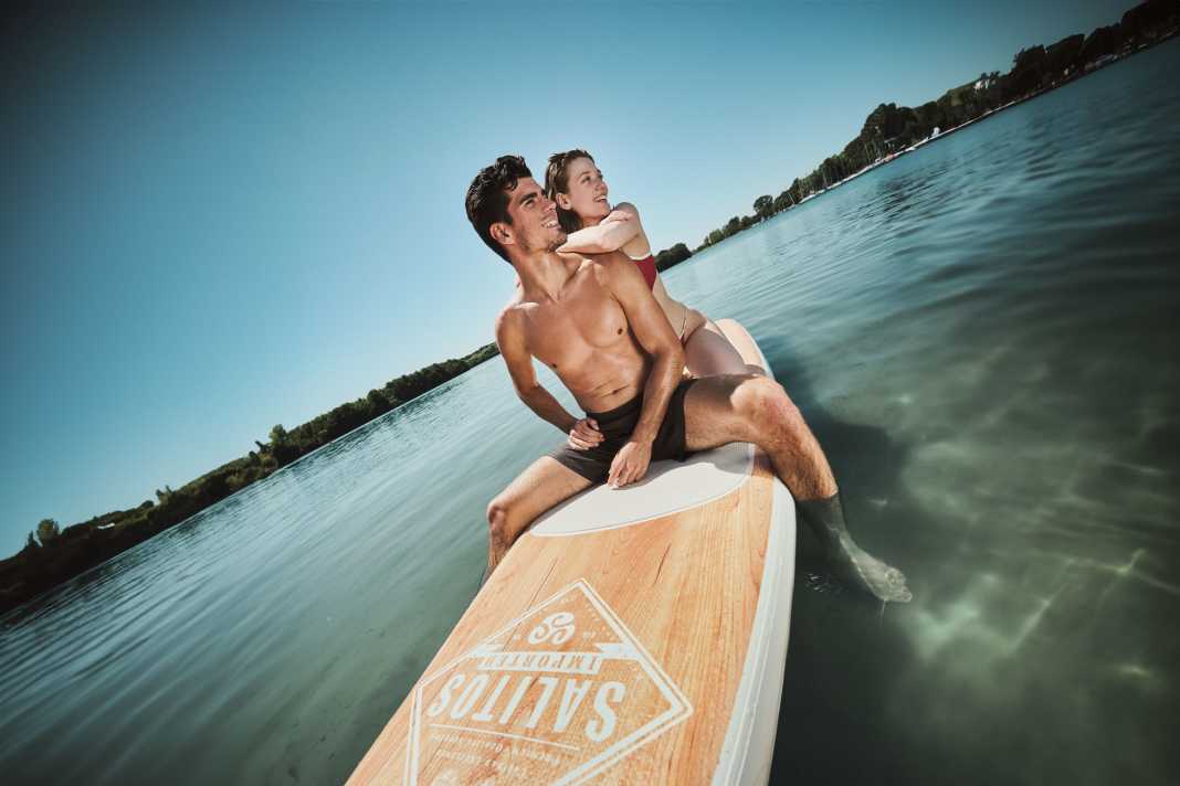 Ein schickes iSUP für Spaß auf dem Wasser - jetzt mit SALITOS und surf gewinnen