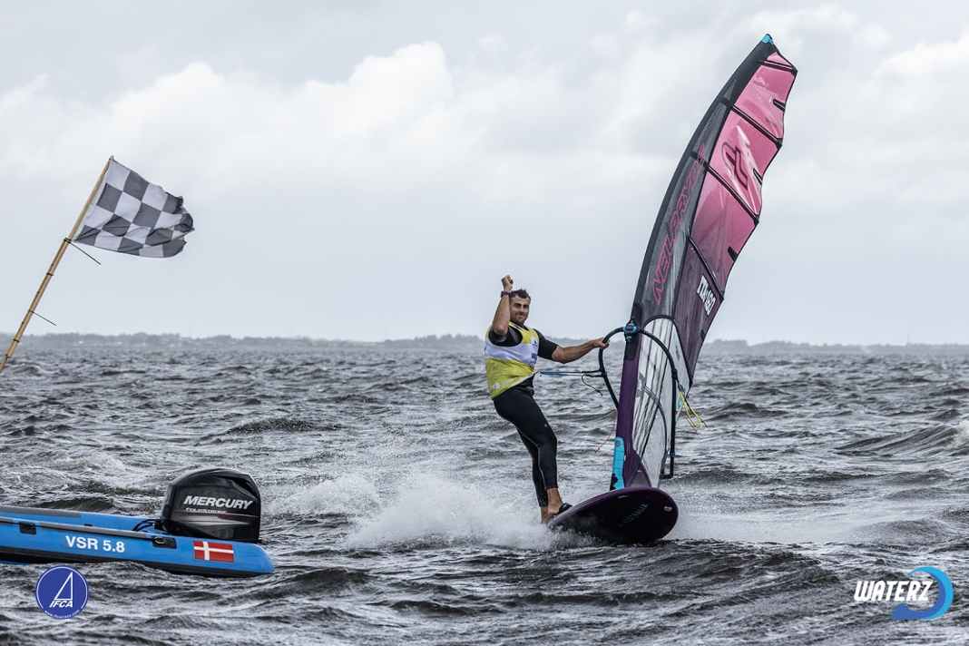 Bruno Martini leads the FCA World Championship after the first day of racing