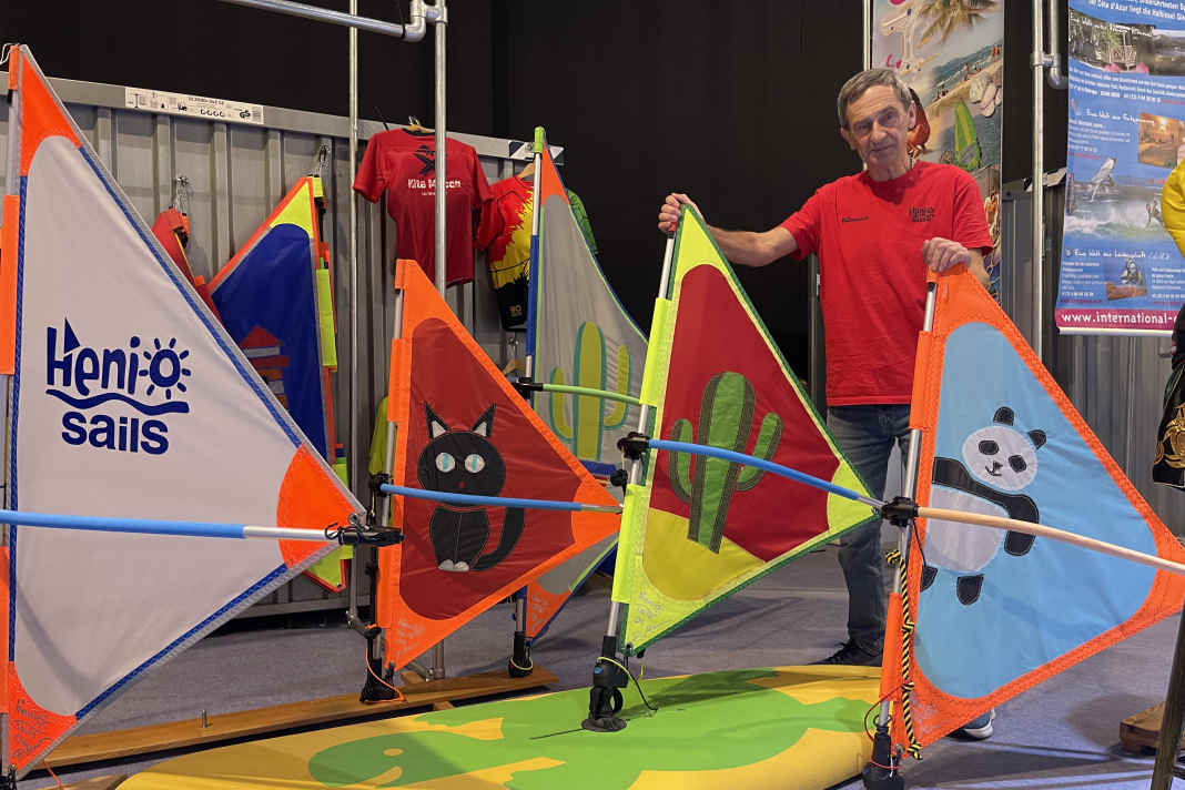 Maciej Boszko betreibt mit BOsport seit über 30 Jahren eine Windsurfschule im polnischen Chałupy auf der Halbinsel Hel.