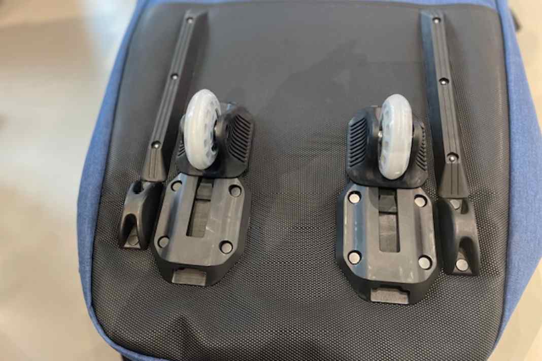 The Slider boardbags from Prolimit have rigid plates on the underside.