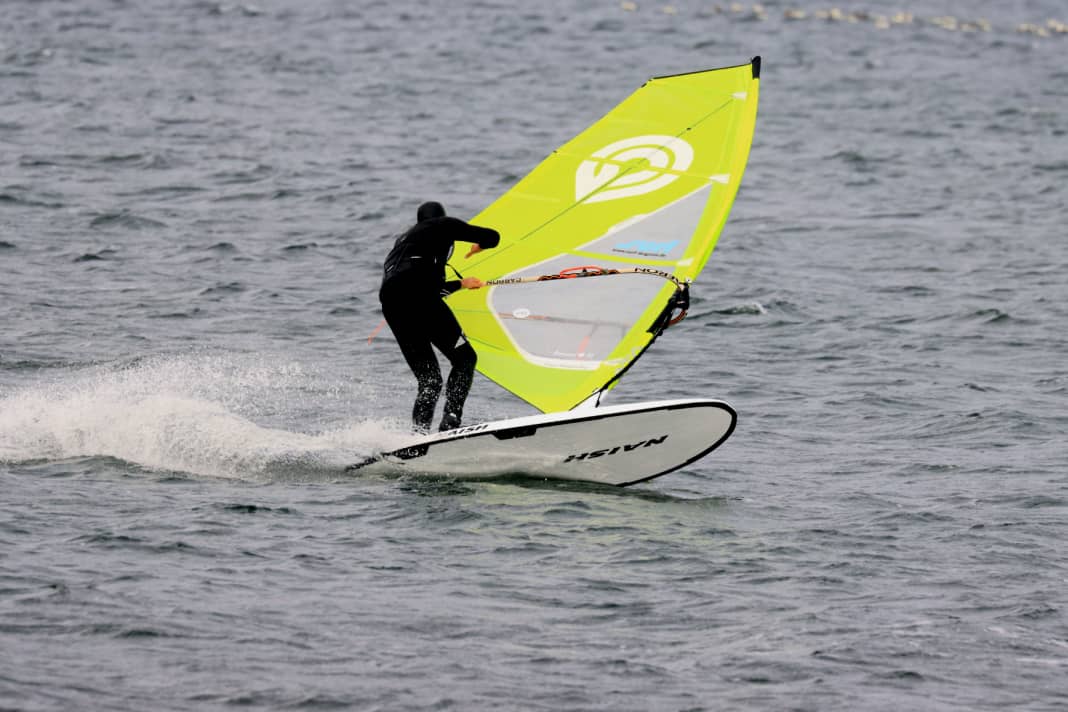 Der Stratos ist das neue Freeride-Board aus dem Hause Naish