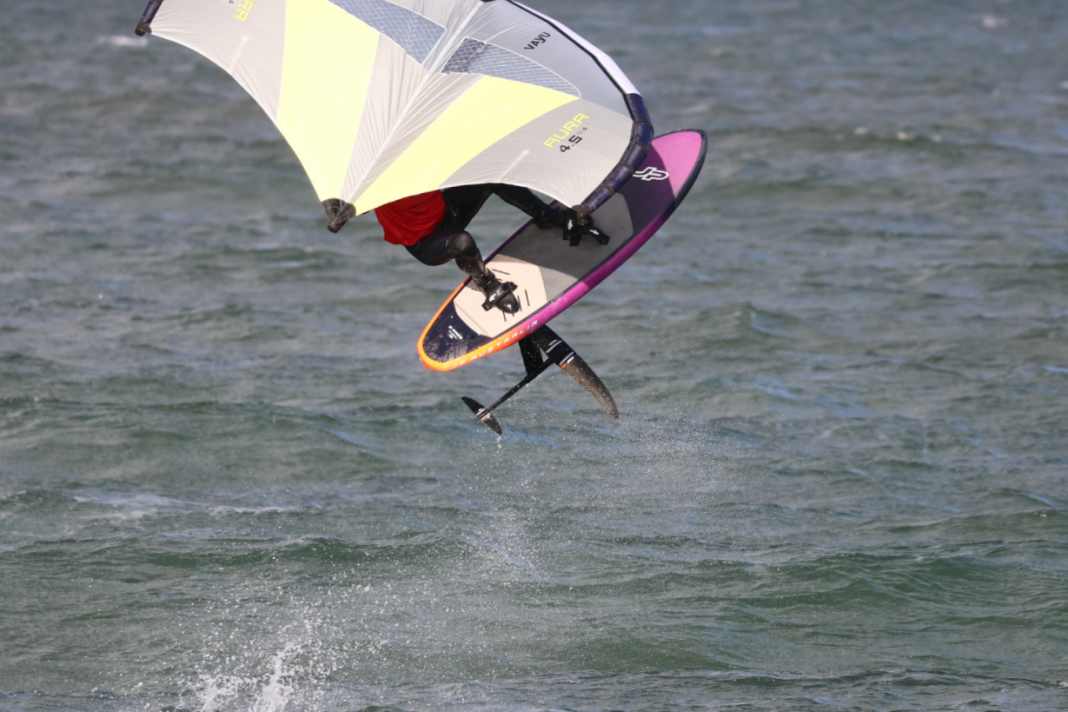 Wir konnten das Slingshot Flow Foil 1000 ausgiebig testen