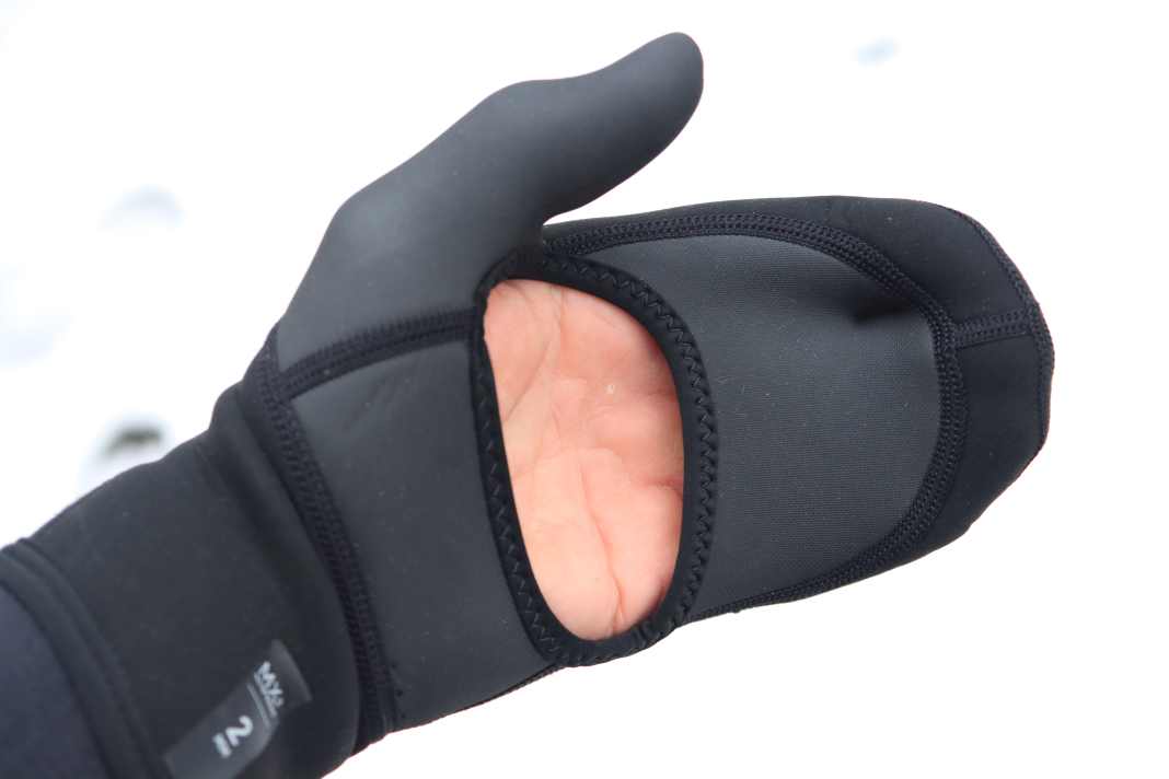 Neoprene gloves Mystic Ease Glove Open Palm in test
